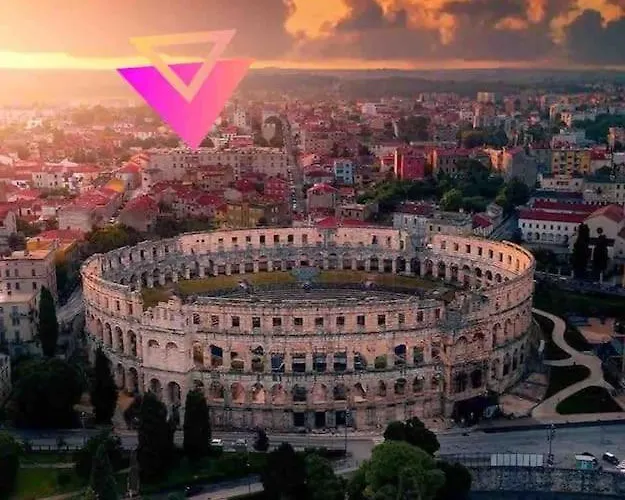 Arena Sunset, Sea Coloseum View, 2 Free Parking Апартаменты