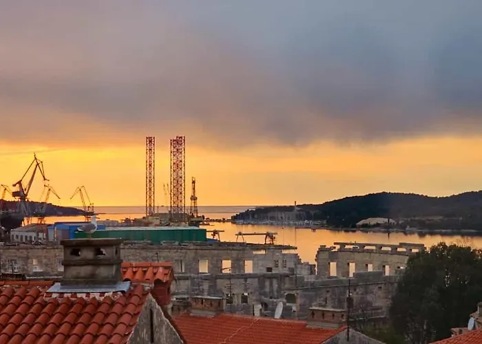 Arena Sunset, Sea Coloseum View, 2 Free Parking *