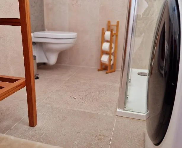 Апартаменты Arena Sunset, Sea Coloseum View, 2 Free Parking *