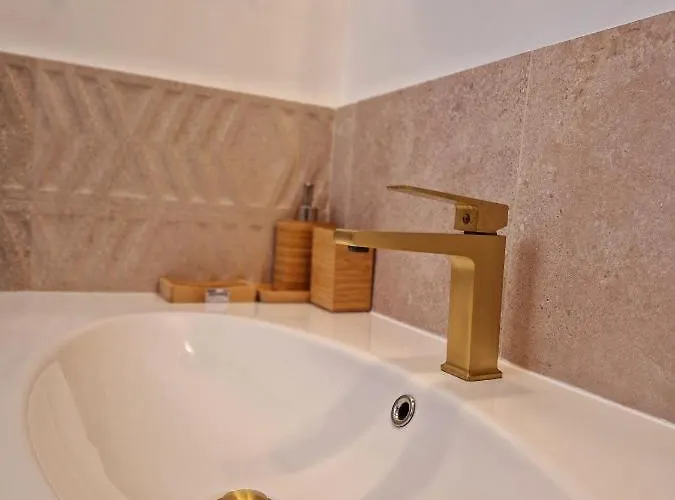 Апартаменты Arena Sunset, Sea Coloseum View, 2 Free Parking Пула