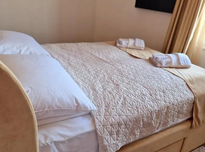 Апартаменты Arena Sunset, Sea Coloseum View, 2 Free Parking *